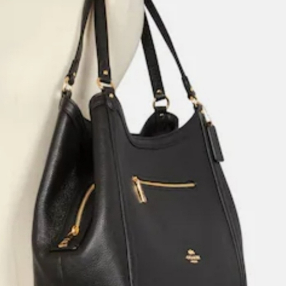 Coach Kristy Shoulder Bag In Signature Canvas